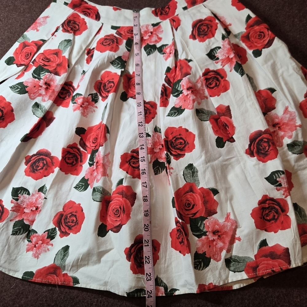 Rose Print Unbranded Skirt With 32in Waist Unlined Side Zip - Picture 4 of 5